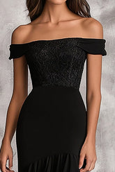 Schwarzes Schulterfreies Meerjungfrauen Kleid für Hochzeitsgäste mit Rüschen
